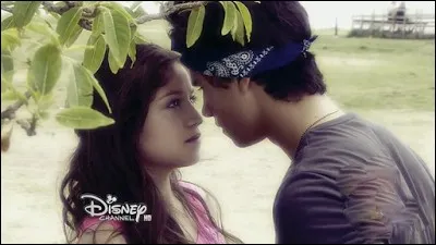 Dans ce rêve qui a embrassé Luna ?