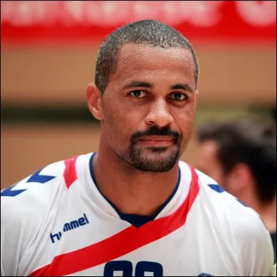 Qui est cette personne ?