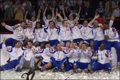 Quel était le premier surnom des joueurs de l'équipe de France de handball ?