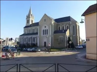 Je vous emmène maintenant en Loire-Atlantique, à la découverte de Basse-Goulaine. Ville aux portes du vignoble du Muscadet-Sèvre et Maine, elle se situe en région ...