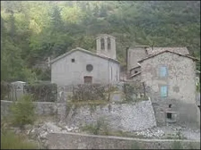 Beaujeu est une commune de l'arrondissement de Digne-les-Bains, située dans le département azuréen ...