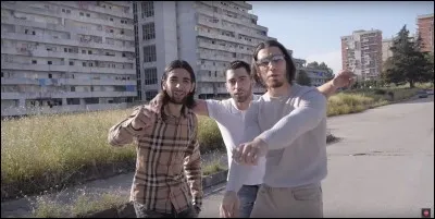 Avec quel titre ont-ils commencé à faire le buzz ?