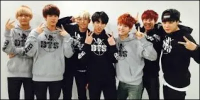 Sous quel label les BTS ont-ils signé ?