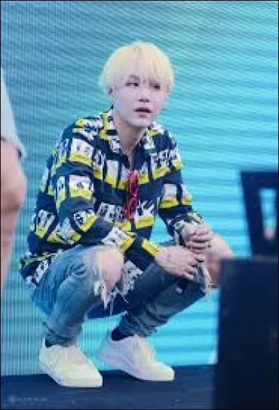 Quel est le vrai nom de Suga ?