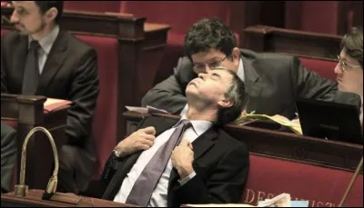 Qui prétend être, que l'on ne reconnaît pas pour tel !