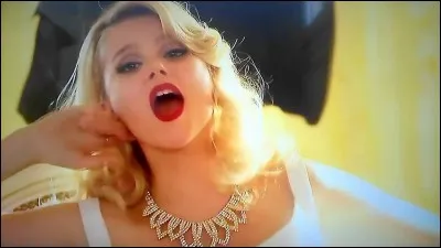 Comment s'appelle-t-elle ?