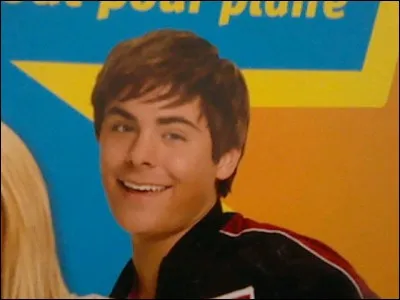 Quel est le nom entier de Zac Efron ?