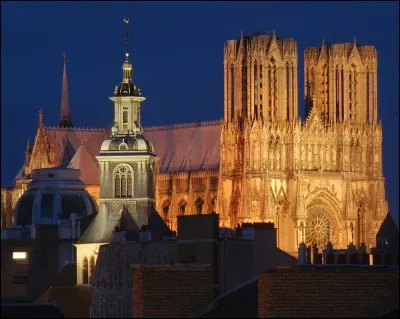 REIMS - De quel département fait partie la "cité des sacres" ?
