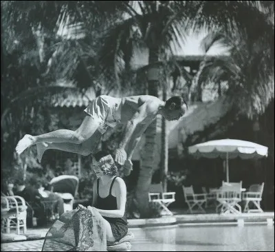 Il fonda, avec Chaplin, Pickford et Griffith, la United Artists, société de distribution et de production pour le cinéma. Celui qui fut surnommé un temps « The king of Hollywood » tourna dans « Robin des Bois », « Le voleur de Bagdad », « Le masque de fer » ou encore « Le signe de Zorro ».