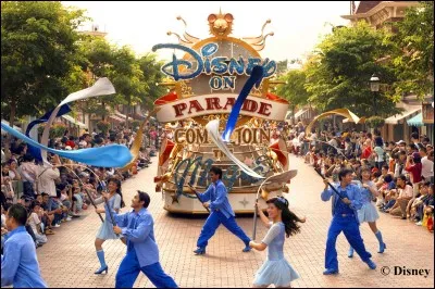 La parade de Disney est seulement réservée aux princesses Disney.