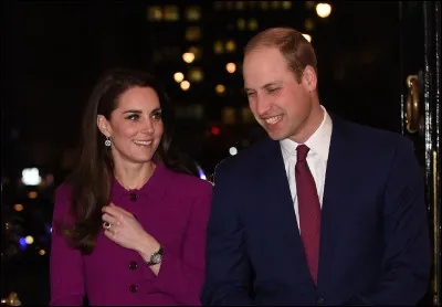 Dans quels pays a lieu le premier voyage officiel du couple ?