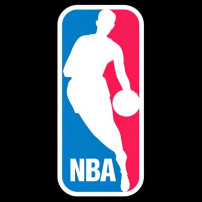 Le logo de la NBA est à l'effigie de quel joueur ?
