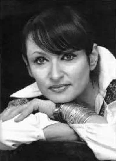 Barbara a chanté ''Printemps'' , un poème d'un écrivain prénommé Paul :