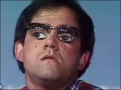 Quelle question taraude Jean-Pierre dans "Tournez ménages" ?