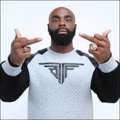 "À la Street je suis fiancé, elle est bonne comme Beyonce".