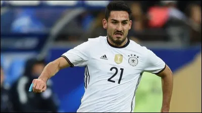 O&ugrave; Gundogan joue-t-il en 2017 ?