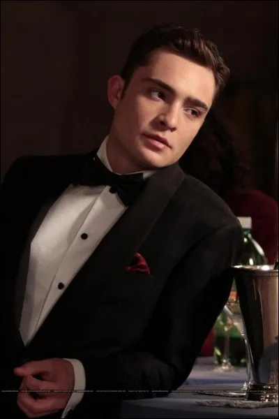 Pourquoi Chuck a-t-il failli mourir à la fin de la saison 3 ?