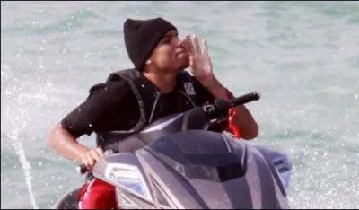 Qui est cette clbrit ?