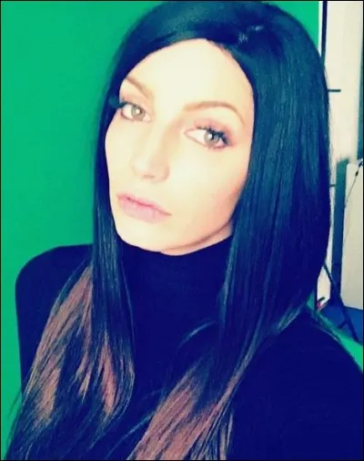 À quelle publicité a-t-elle participé avec cette coiffure ?