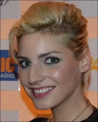 Quand a-t-elle eu cette coiffure ?