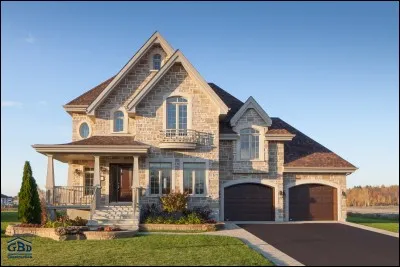 En déménageant, un couple et ses enfants découvrent une tonne d'animaux chaque jour dans la maison. De quels animaux était envahie la maison ?