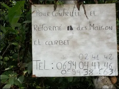 Combien comptez-vous de fautes d'orthographe et d'oublis sur le panneau ?