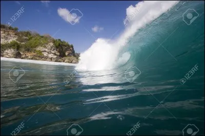 De quel couple Cymopolée est-elle l'enfant ?