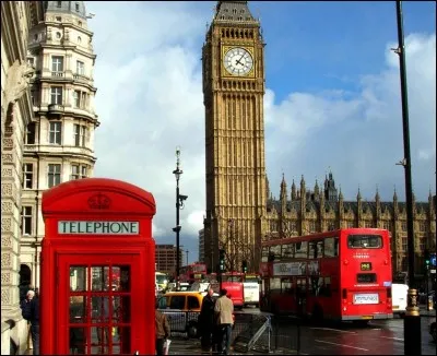 Où se cache l'entrée du monde des sorciers ?