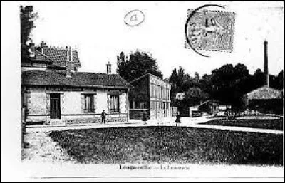 Nous sommes toujours dans le Grand-Est, mais à Longueville-sur-Aube. Nous sommes dans le département ...