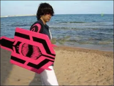 Ce jeune homme calme et peu bavard est néanmoins très puissant !