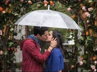 Comment s'appelle ce garçon, tellement amoureux de Franky ?