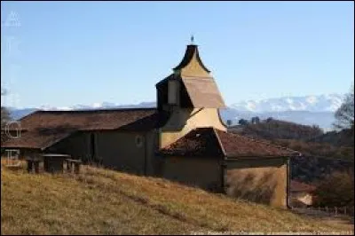 Nous sommes à présente dans l'ancienne région Midi-Pyrénées, à Bagert. Petit village de 41 habitants, il se situe dans le département ...