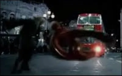 Comment appelle-t-on le fait de se téléporter quasi instantanément d'un endroit à un autre ?