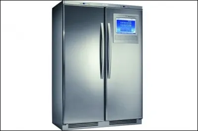 Ce manufacturier d'automobile fabriquait une gamme complète de produits électroménagers et de compresseurs pour les systèmes de climatisation des automobiles General Motors, de 1953 à 1975 et possédait des usines de fabrication d'électroménagers dans plusieurs pays. Quel est ce manufacturier d'automobile ?