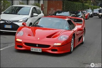 De quel modèle Ferrari s'agit-il ?