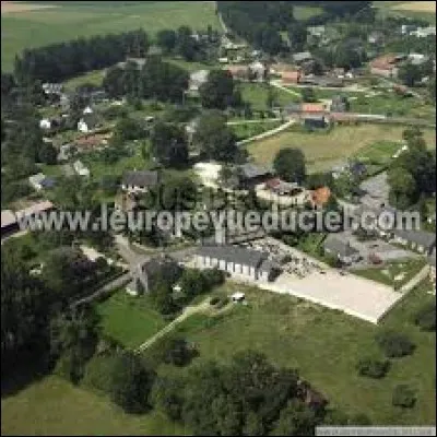Etaimpuis est un village Seinomarin situé dans l'ancienne région ...
