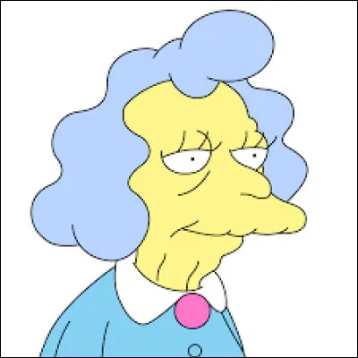 Comment se nomme cette vieille femme ?