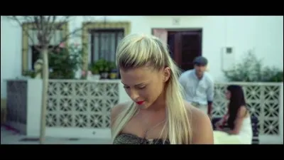 Qui chante "Bella" ?