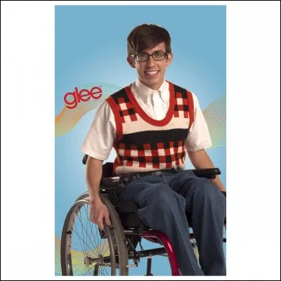 Avec qui est sorti Artie en premier ?