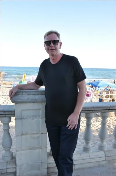 Qui est le dernier membre du groupe que je n'ai pas cité ?