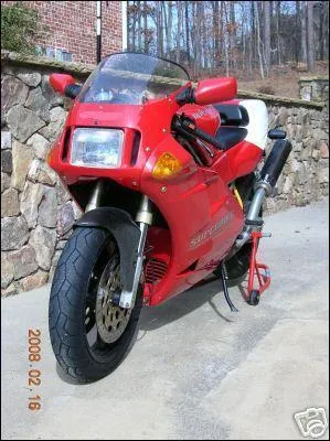 Quelle est cette moto ?