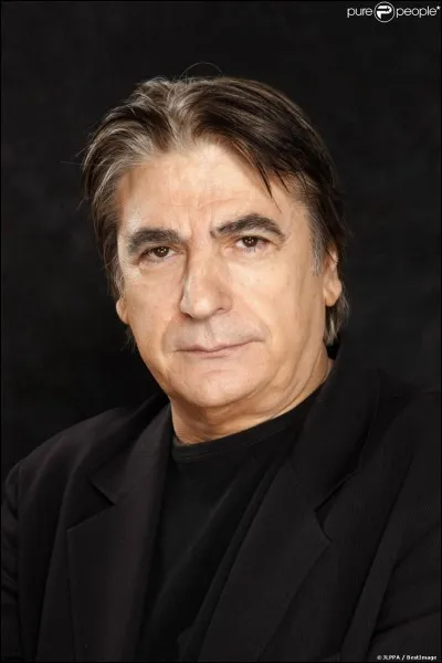 Serge Lama a chanté "Les Copains d'abord".