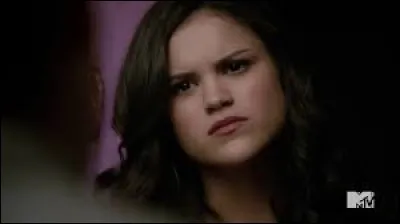 Liam tombe amoureux de :