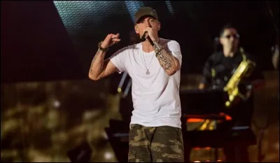 Quel âge a-t-il ? .. ans