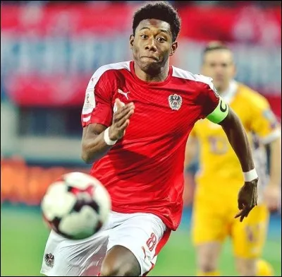 Qui est ce footballeur ?