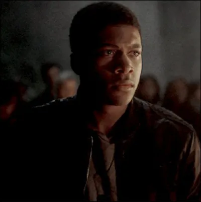 Pourquoi ***** a-t-elle tué Wells ?