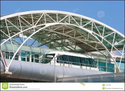 Qui a inventé les transports en commun urbains ?