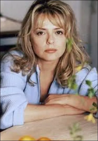 Qui a chanté "Babacar" sorti en 1987 ?