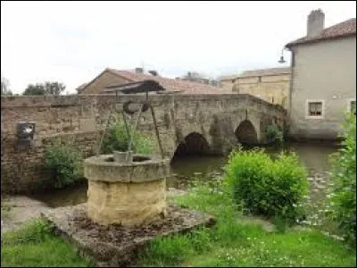 Commune Viennoise, Pressac se situe en région ...