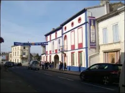 Ville de l'aire urbaine Bordelaise, dans le vignoble des Graves, Podensac se situe dans le département ...
